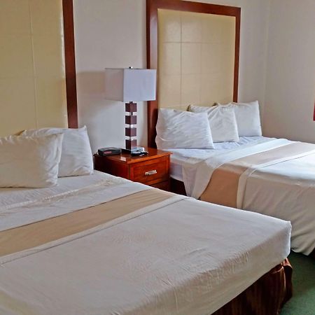 Americas Best Value Inn Zumbrota Экстерьер фото