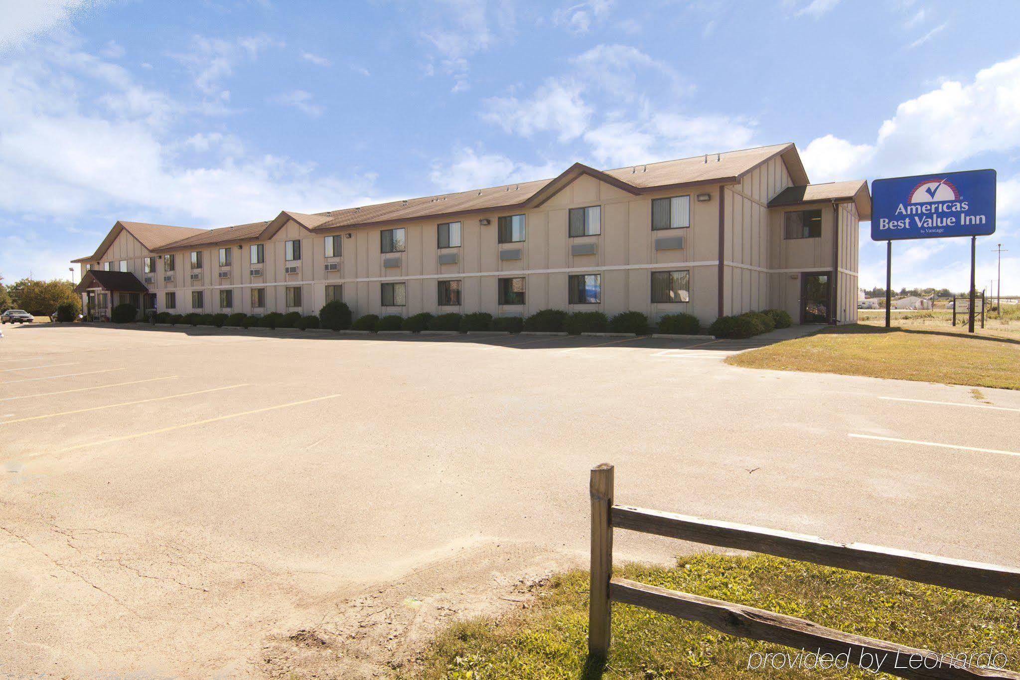 Americas Best Value Inn Zumbrota Экстерьер фото
