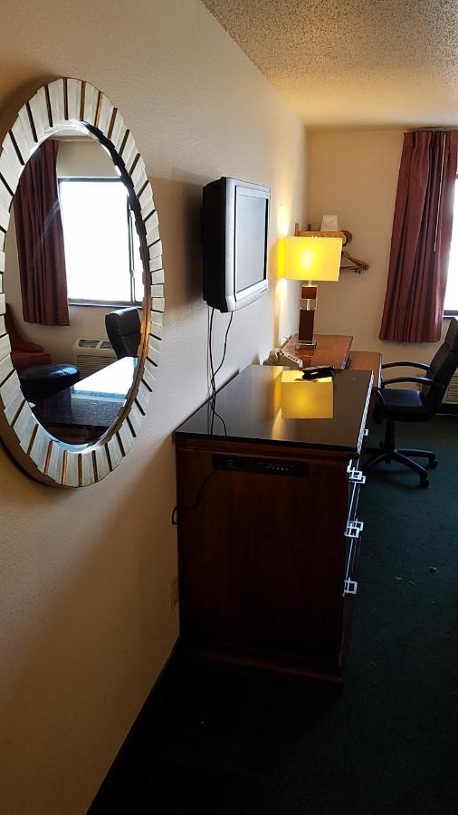 Americas Best Value Inn Zumbrota Экстерьер фото