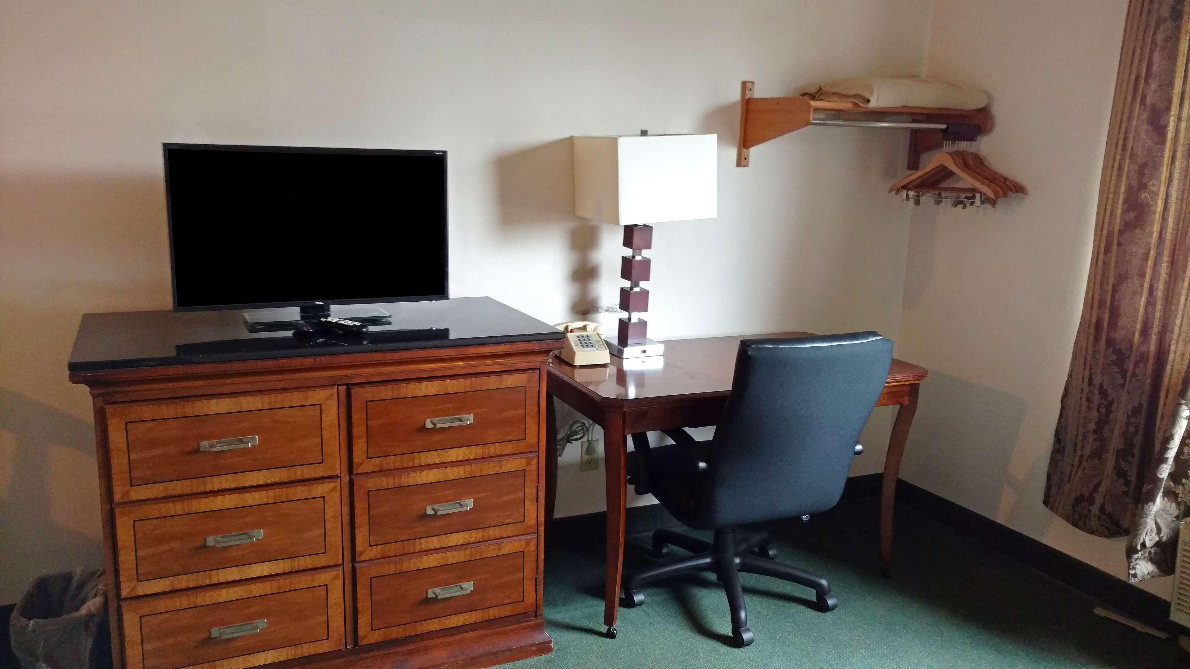 Americas Best Value Inn Zumbrota Экстерьер фото