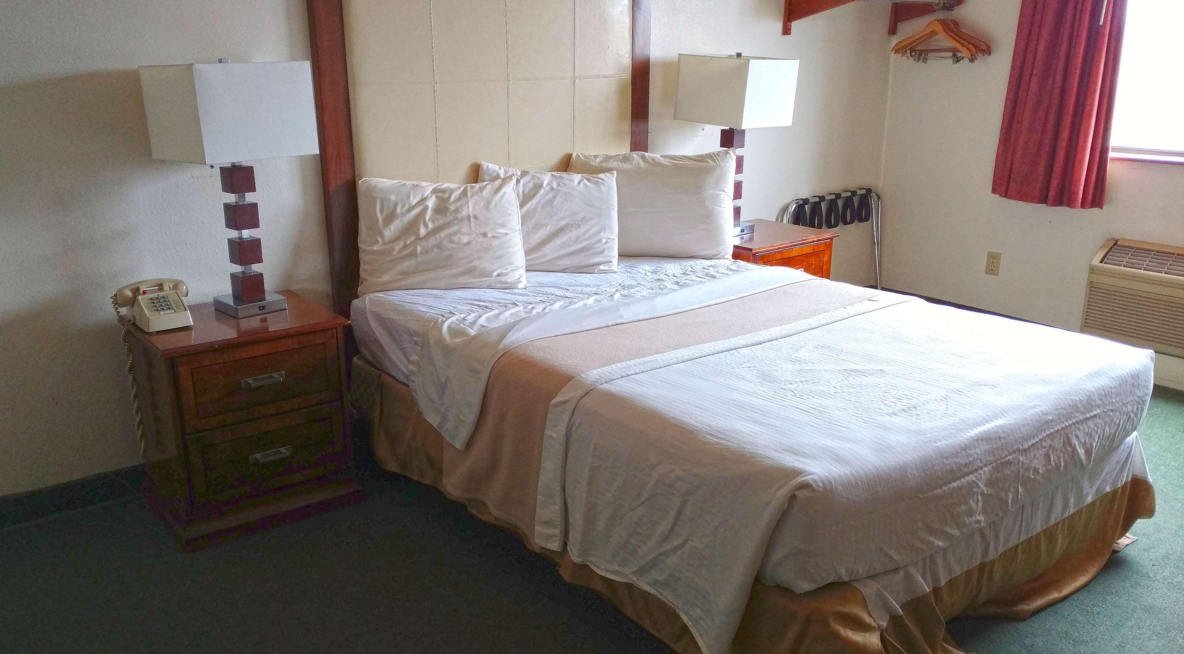 Americas Best Value Inn Zumbrota Экстерьер фото