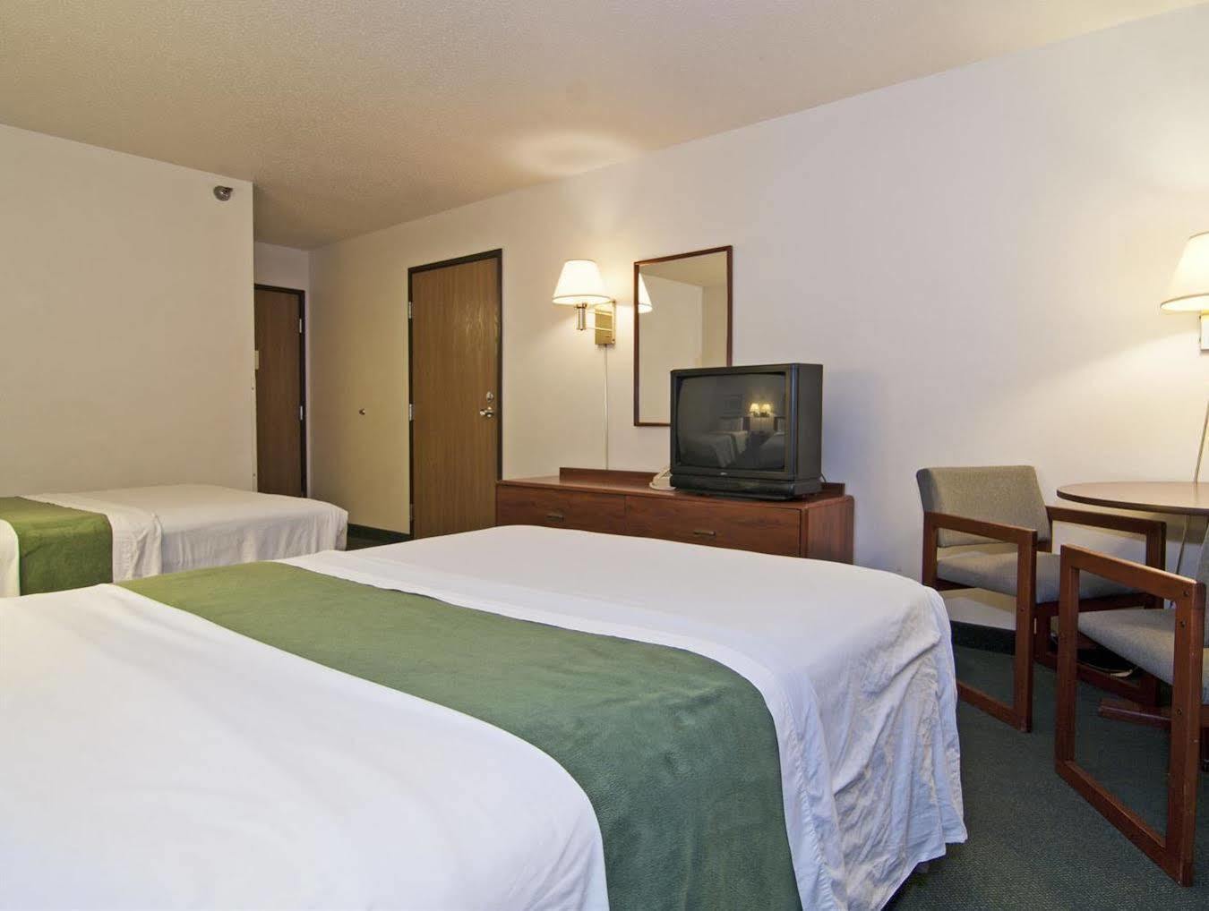 Americas Best Value Inn Zumbrota Экстерьер фото